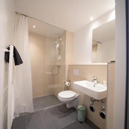 Ξενοδοχείο με διαμερίσματα Neoapartments 4*